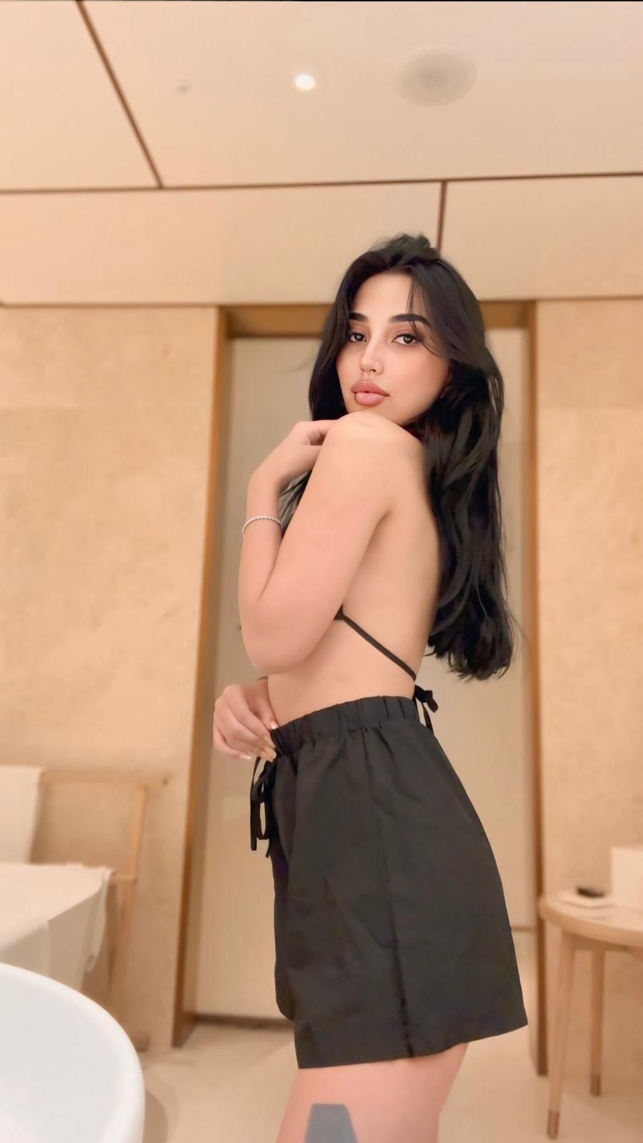 Model Daliaa
